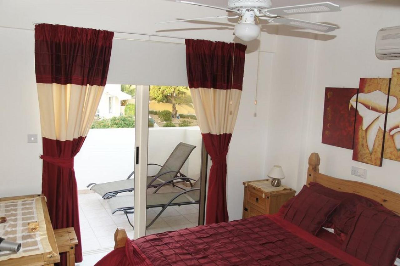 Pleasantly Furnished Apartment B201 With Large Terrace, Wi-Fi & Android Tv Peyia Exterior foto