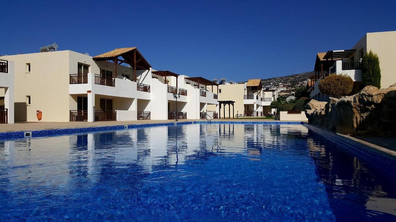 Pleasantly Furnished Apartment B201 With Large Terrace, Wi-Fi & Android Tv Peyia Exterior foto