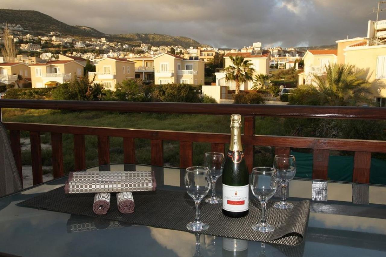 Pleasantly Furnished Apartment B201 With Large Terrace, Wi-Fi & Android Tv Peyia Exterior foto